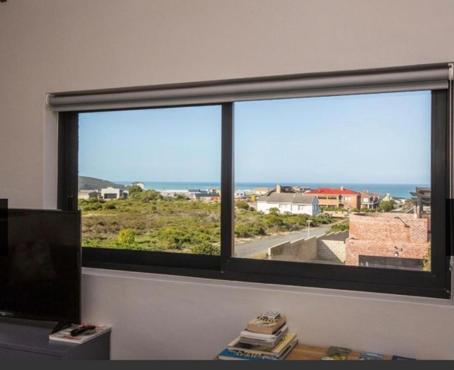 Southern Most Tip Of Africa Apartment With Sea Views Аґалас Екстер'єр фото
